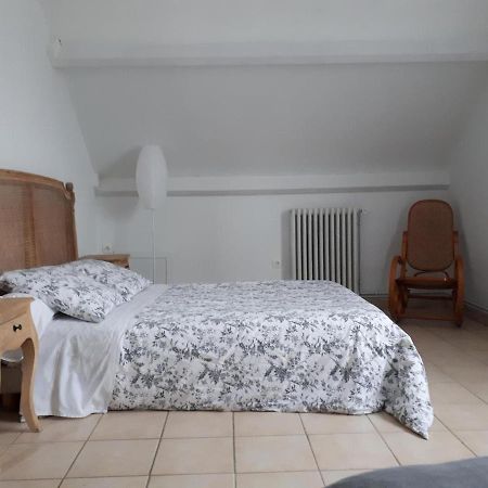 Chez Bea Apartamento Saint-Ouen-en-Belin Exterior foto